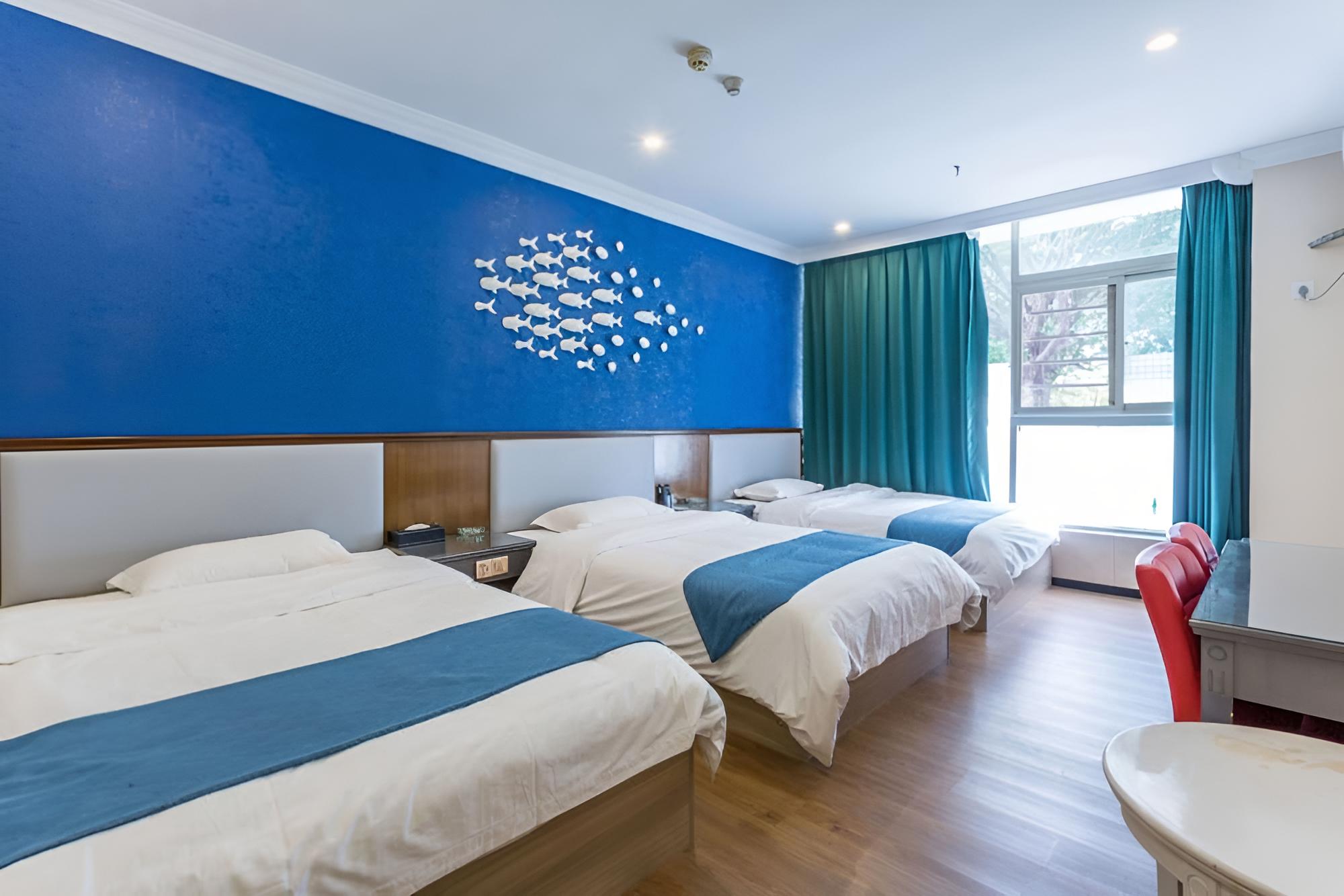 Huiyin Fashion Hotel