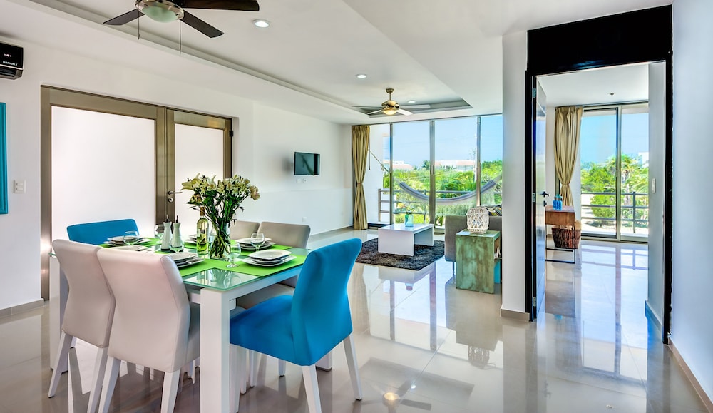 Acacia Condos
