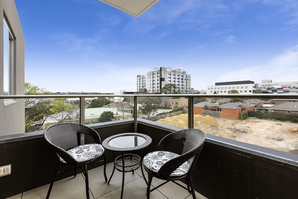 Poplar Sanctuary Apartments
