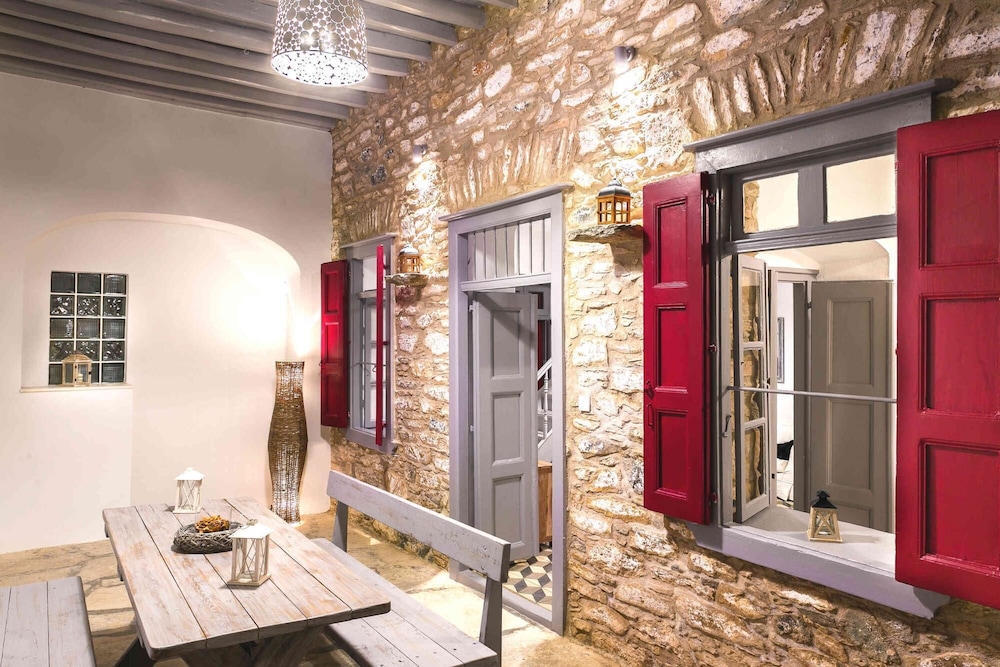 Villa Gaia Syros 1800 s Stone Building view 4