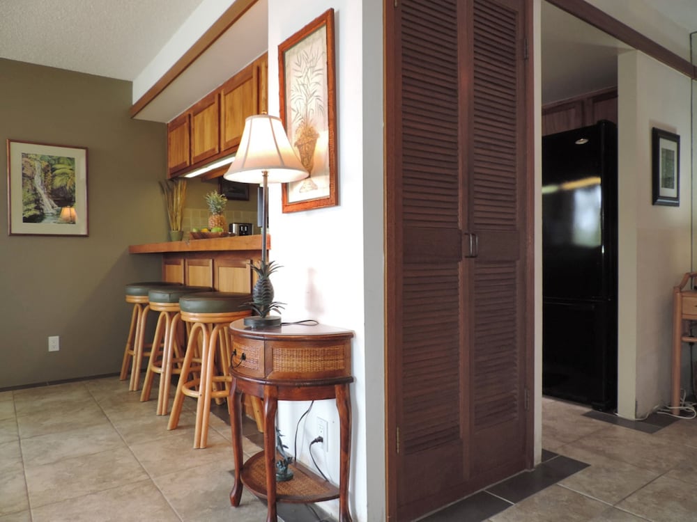 Polo Beach Club Vacation Rentals - APlus Resorts