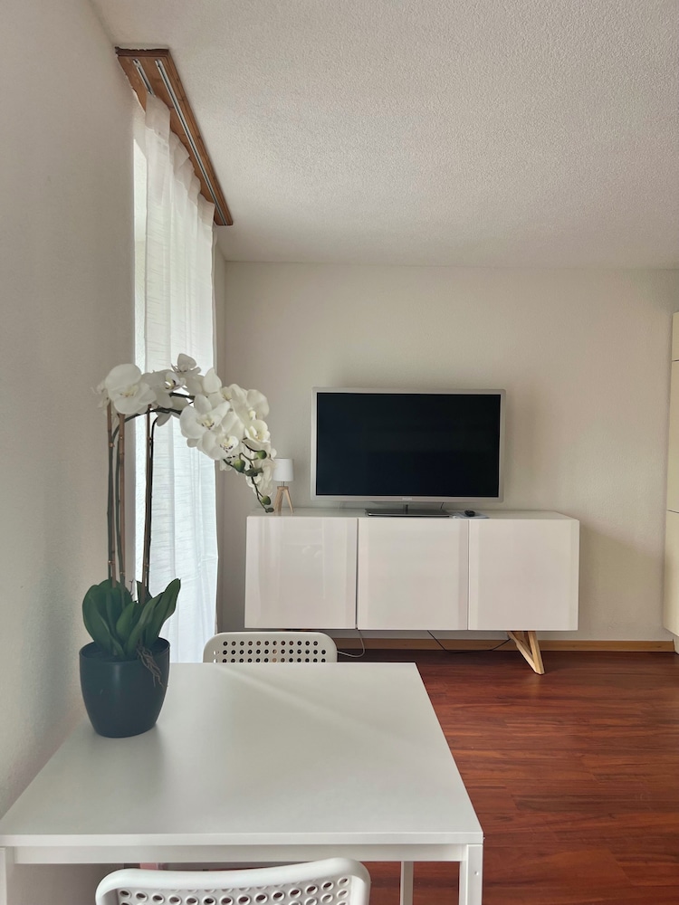 Nimbuzzz Apartments