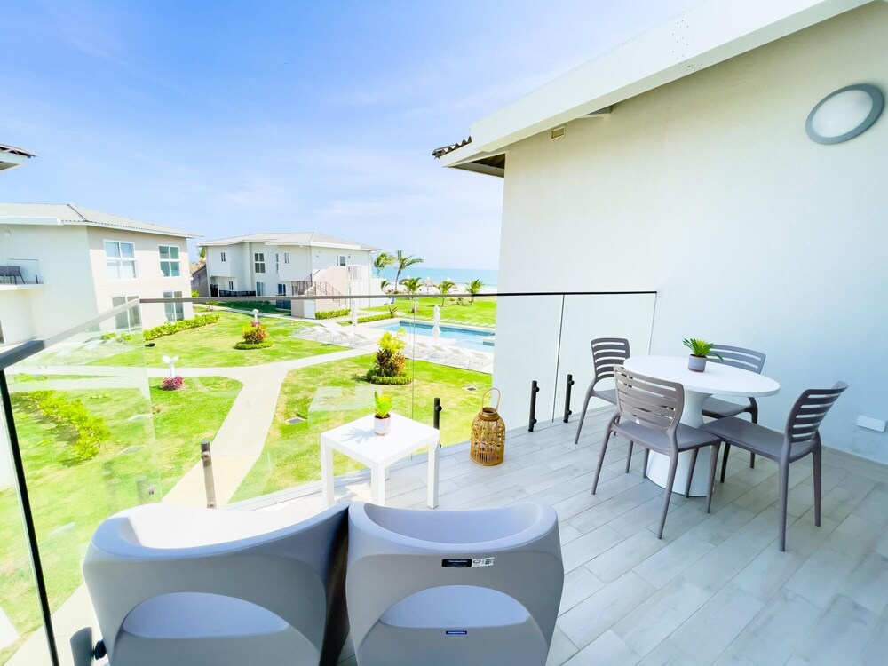 Restful Home at Residences view 3