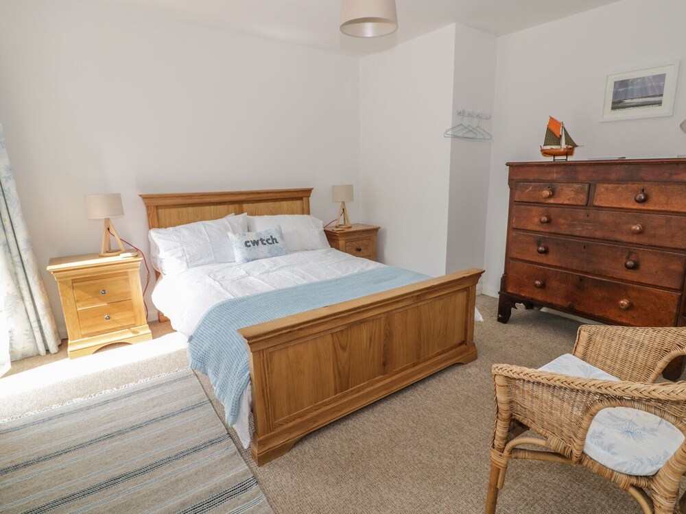 54 The Moorings view 2