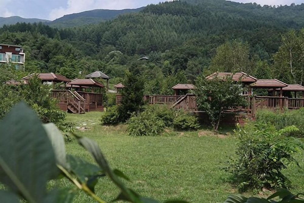 Club Olympia Pension & Resort
