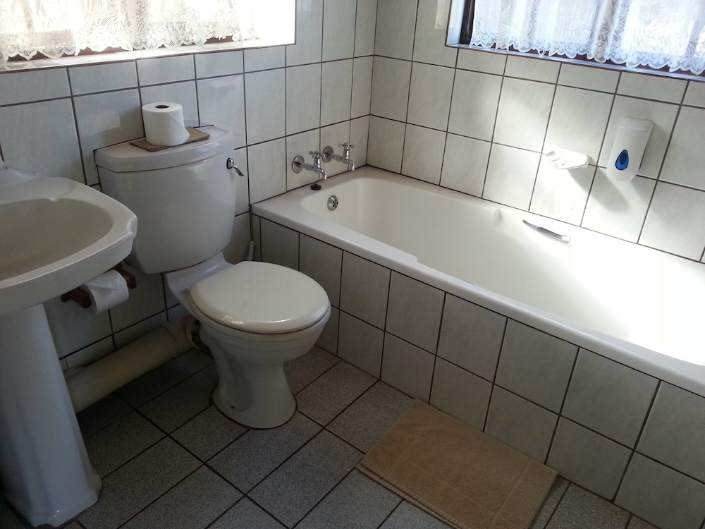 Bundu Lodge