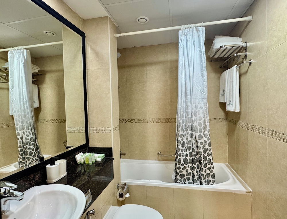 Cosmos Living Majestic Studio GCV2