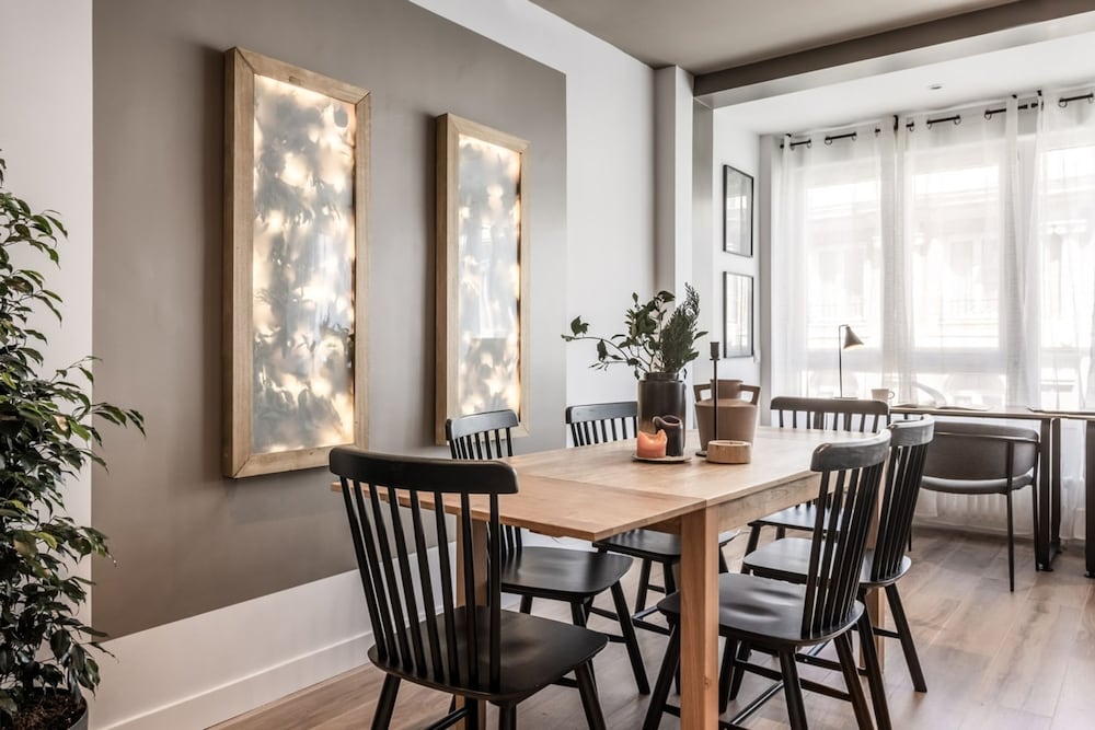 Ordino - 3 Bedrooms in Trafalgar