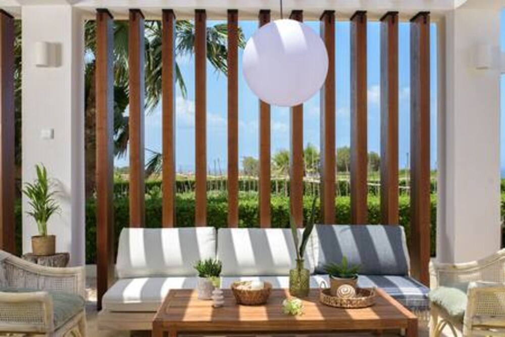 Therros Villa With Private Pool by Estia