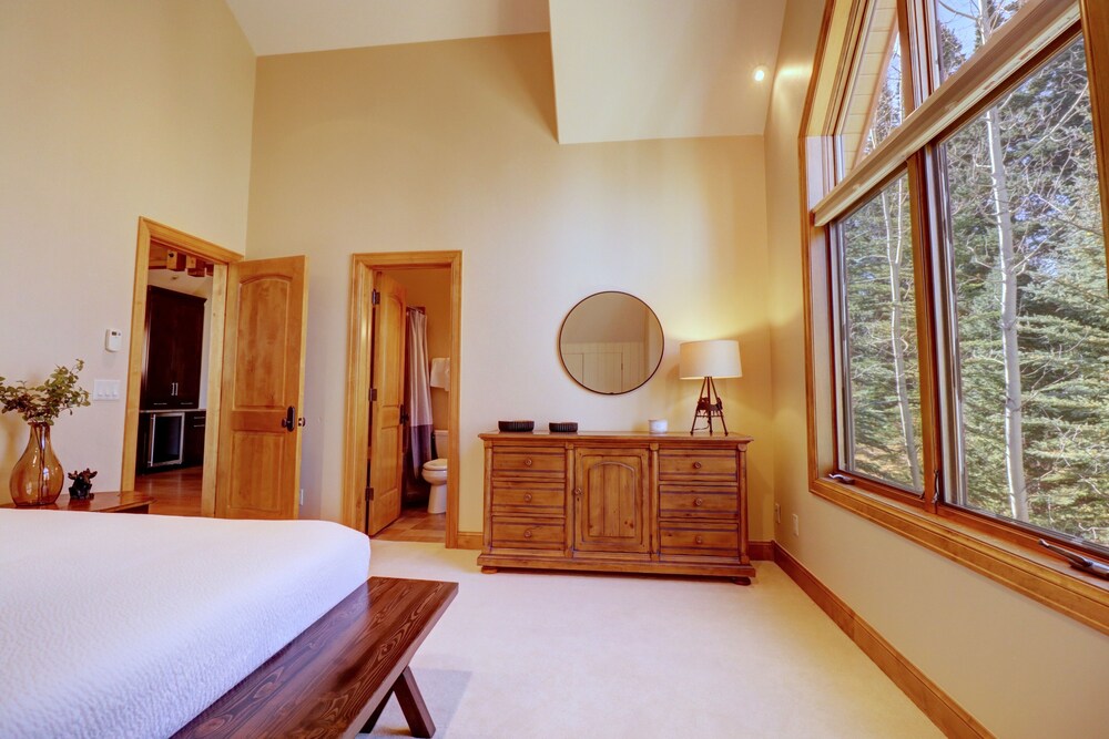Peakside Escape 178 3 Bedroom Home