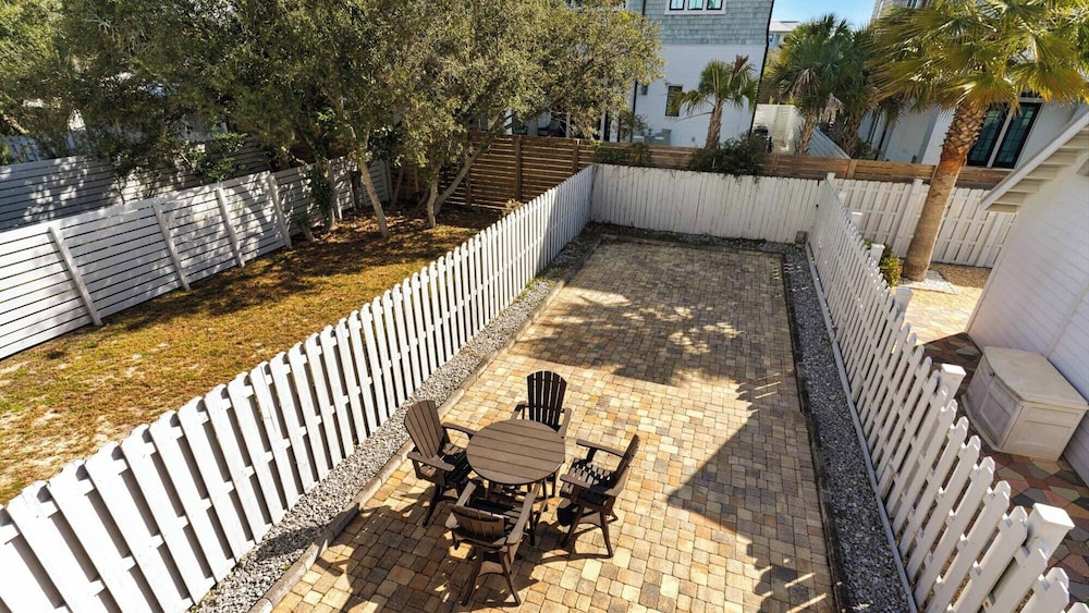 Palm Sounds: Gulf Views & Easy Beach Access!