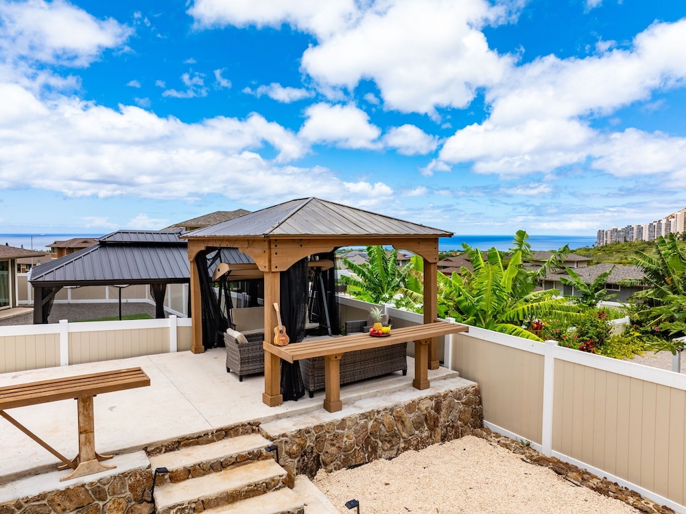 @ Marbella Lane - Stunning Gem w/ MT & Ocean Views