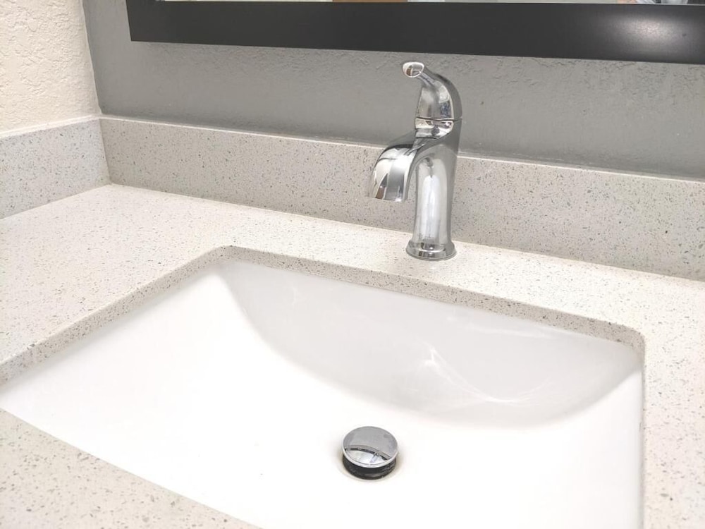 Morgan Hill Vacations - Quality Inn  Suites South San Jose / Morgan Hill - Property Image 11
