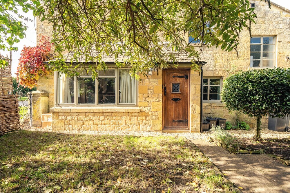 Beautiful 2BD Cottage in the Cotswolds