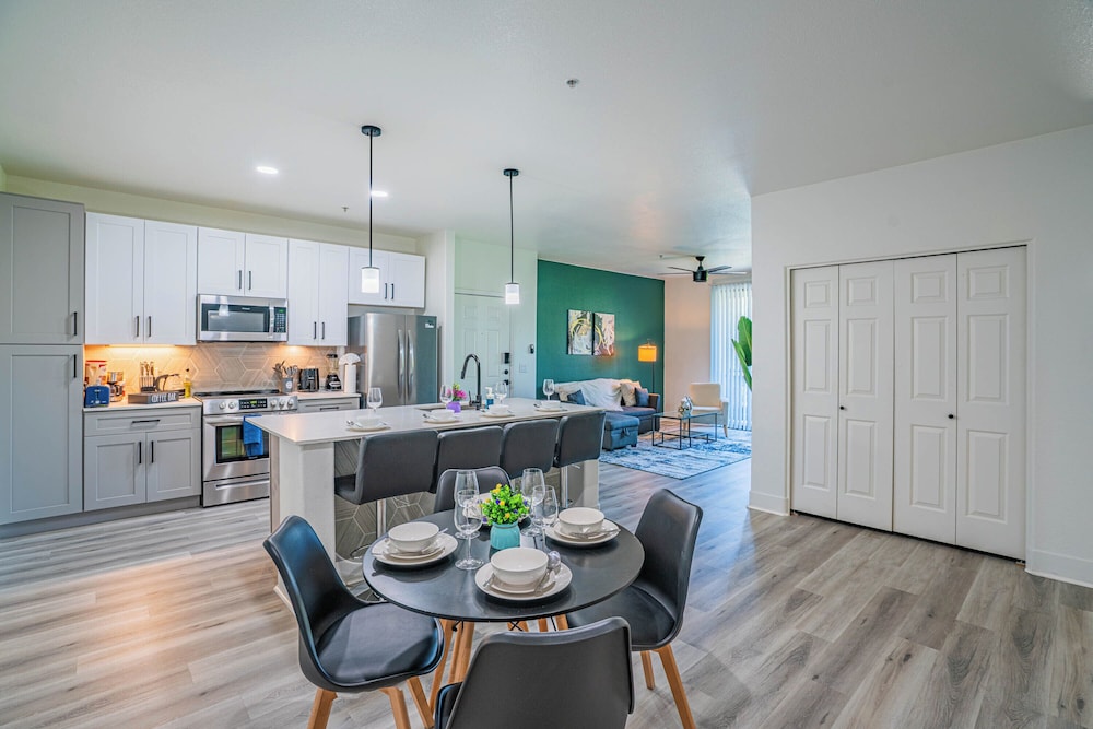 ROVE LIVING/KB - Zone Westgate