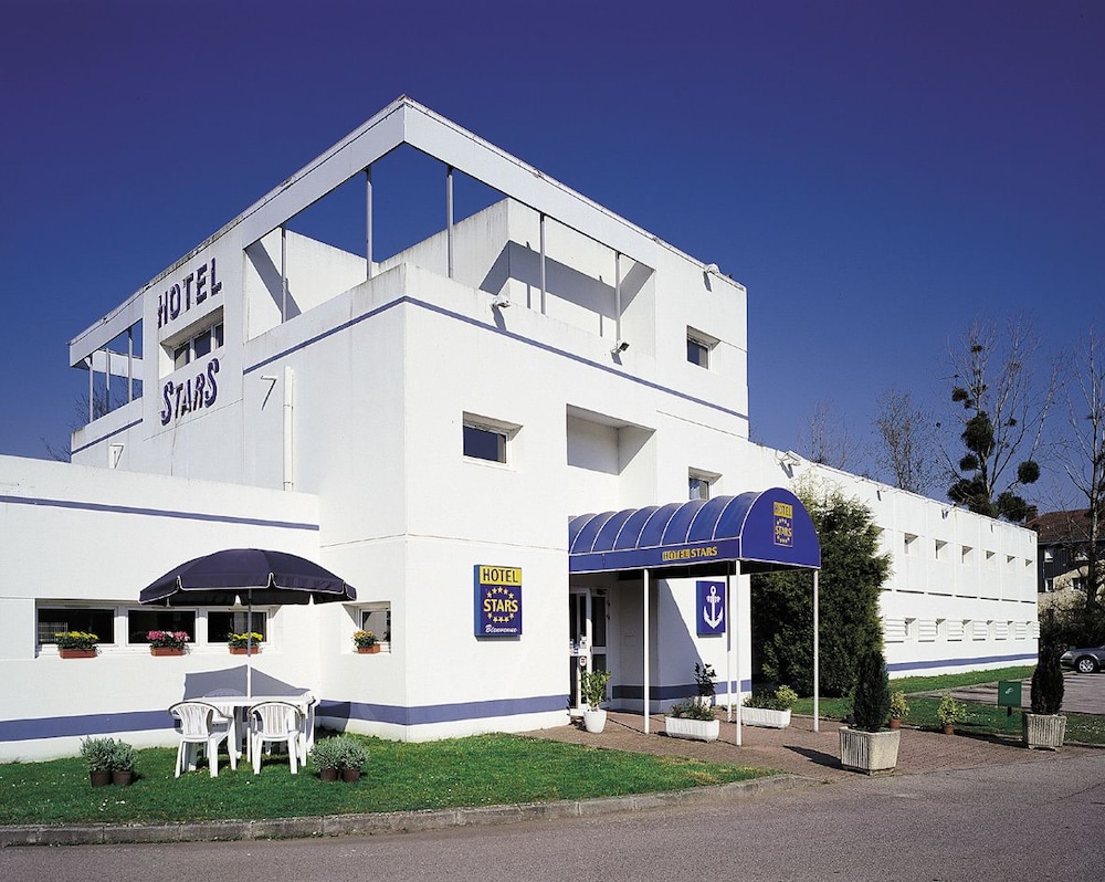Saint-Etienne-du-Rouvray Vacations - Hotel Stars Rouen - Property Image 7