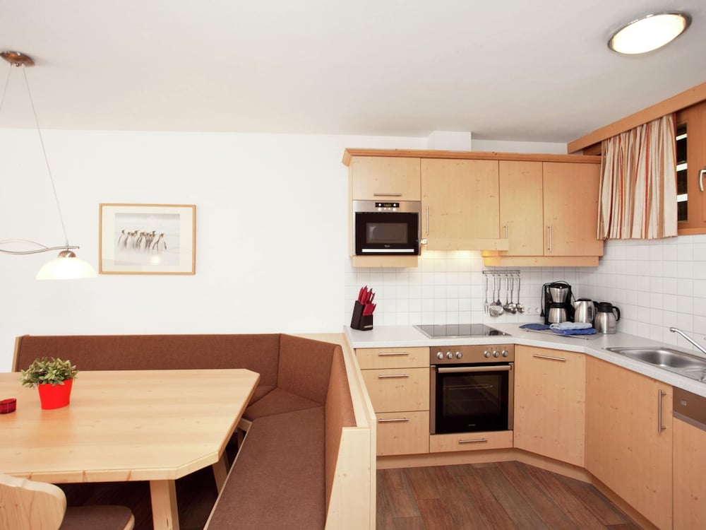Chalet in Wald im Pinzgau Near Ski Lift view 5
