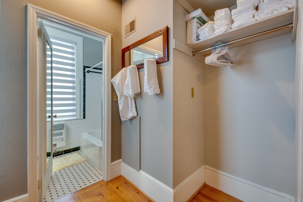 Cozy + Modern Norcross Hideaway w/ Covered Porches view 5