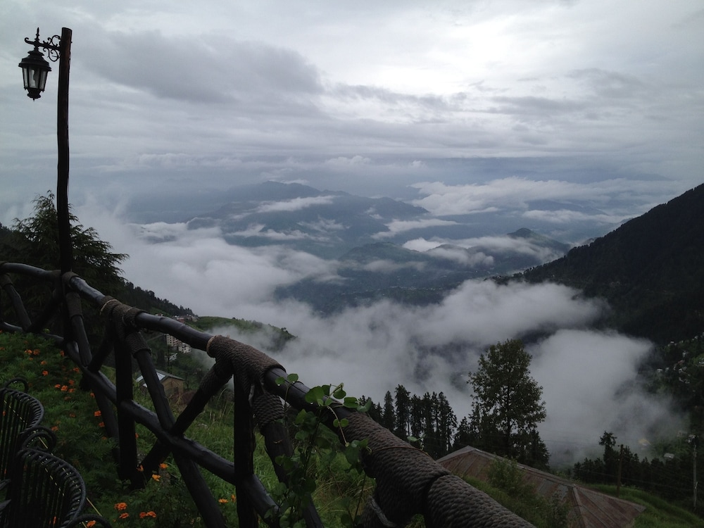 Aamod Dalhousie