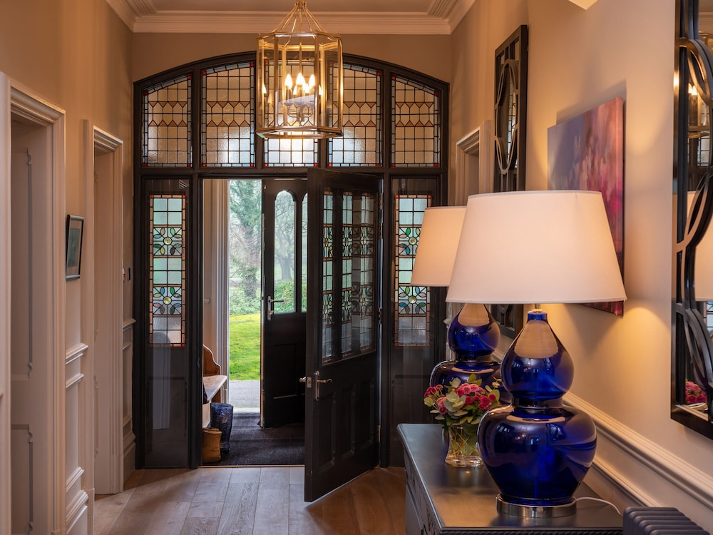 Oakdene Country House