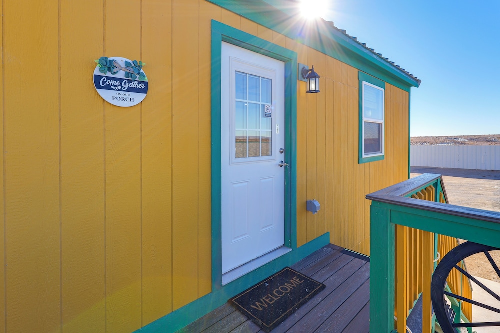 9 Mi to Lake Carlsbad: Pet-friendly Apt