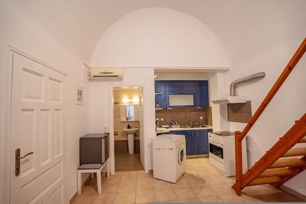 Kamari Open View - Santorini Family Escape