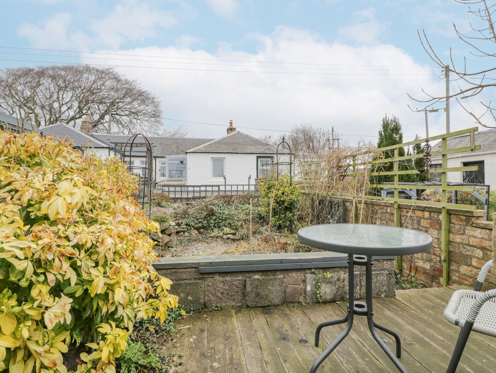 Rosalin Cottage
