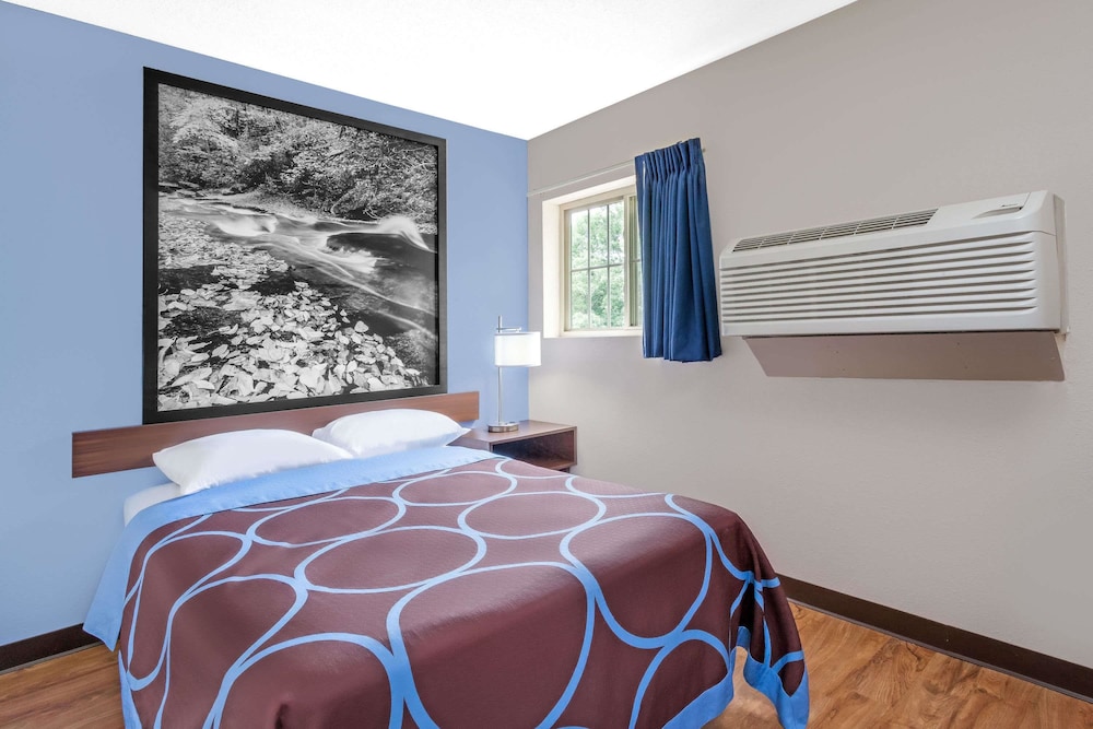Super 8 by Wyndham Oneonta/Cooperstown view 5