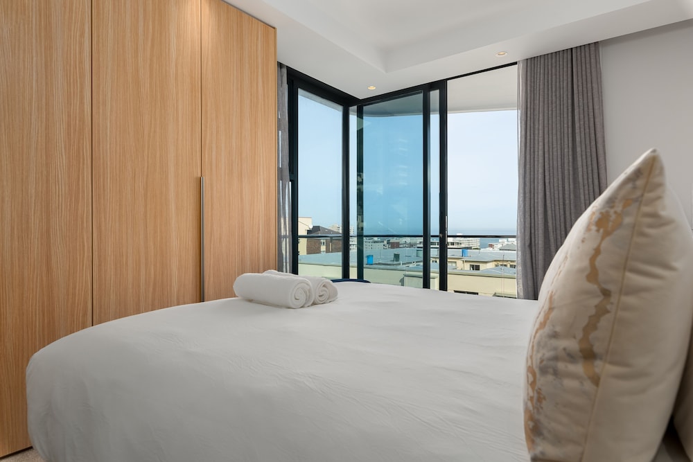 Strand Beach 200 view 5