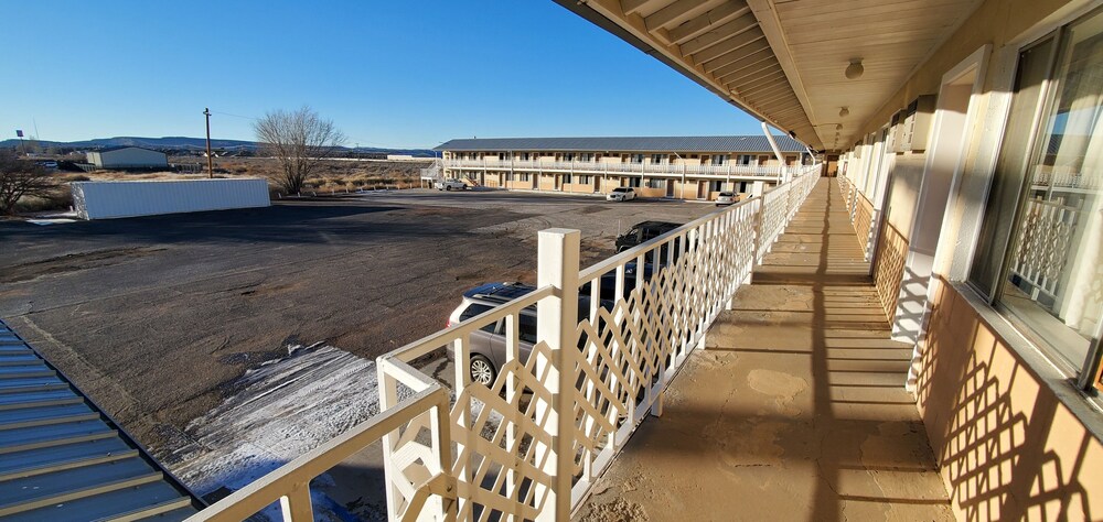 Budget Inn