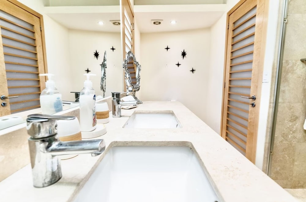 Anana El Dorado 203 Condo With Lake Views Pool