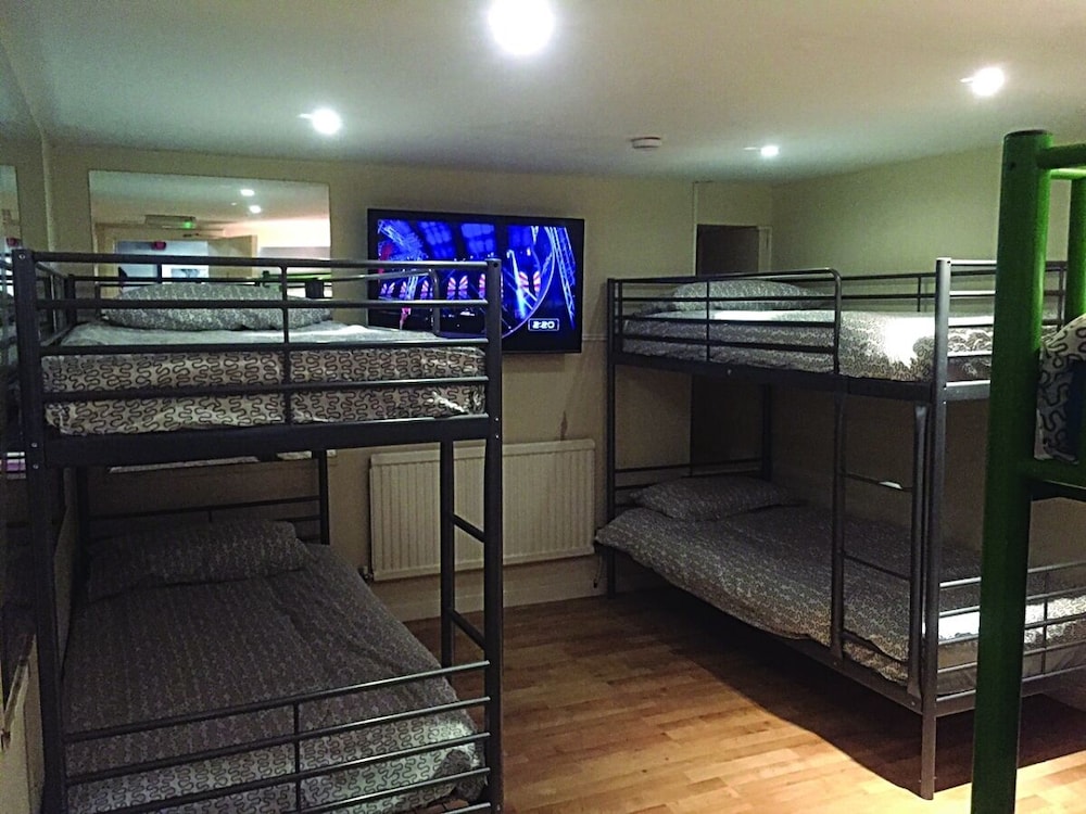 Photo 11