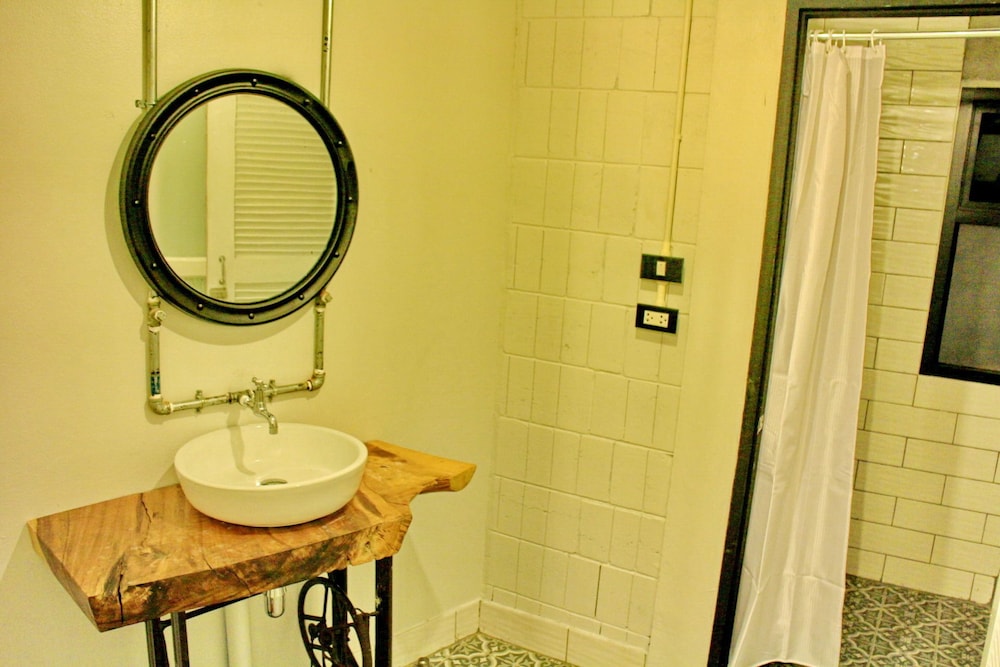 See Hostel
