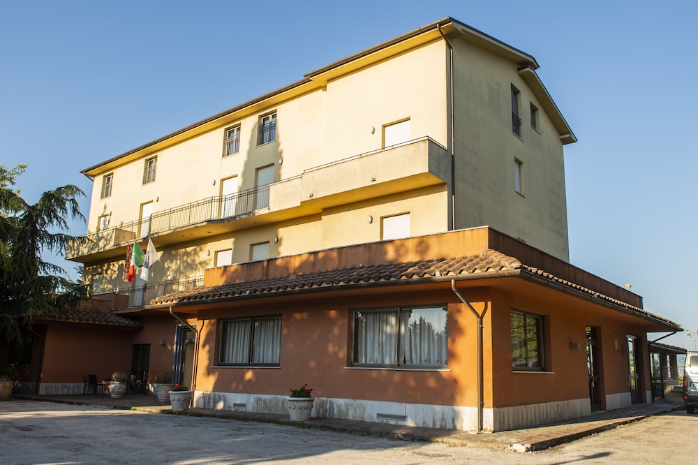 Photo 43