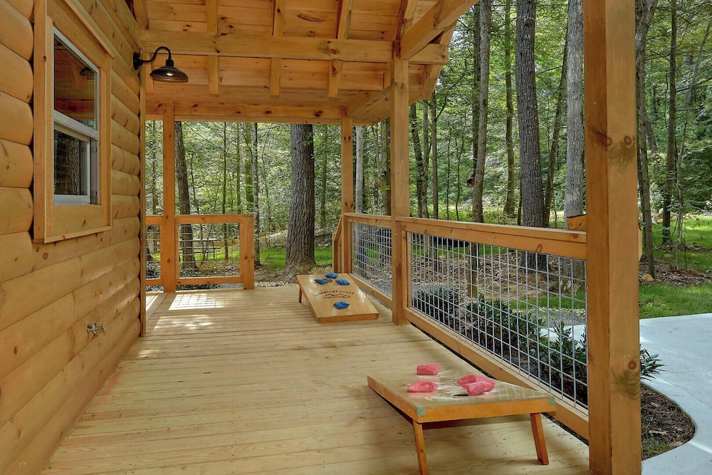 Adventure Lodge