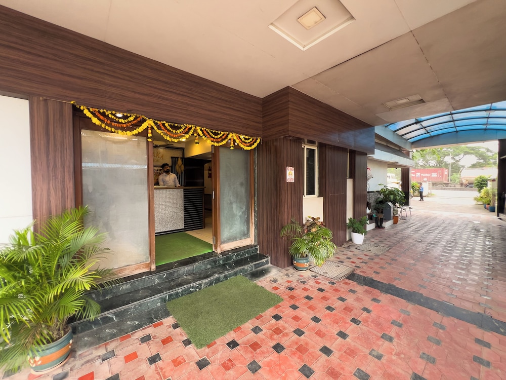 Hotel Dwaraka