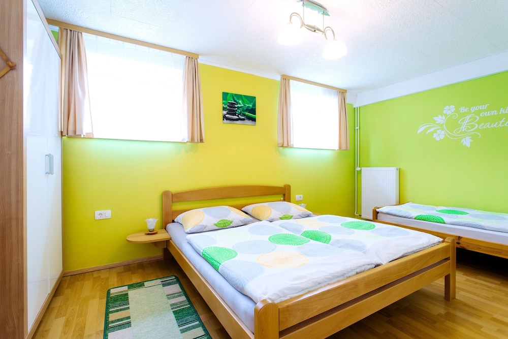 Apartments Green Paradise D&S view 2