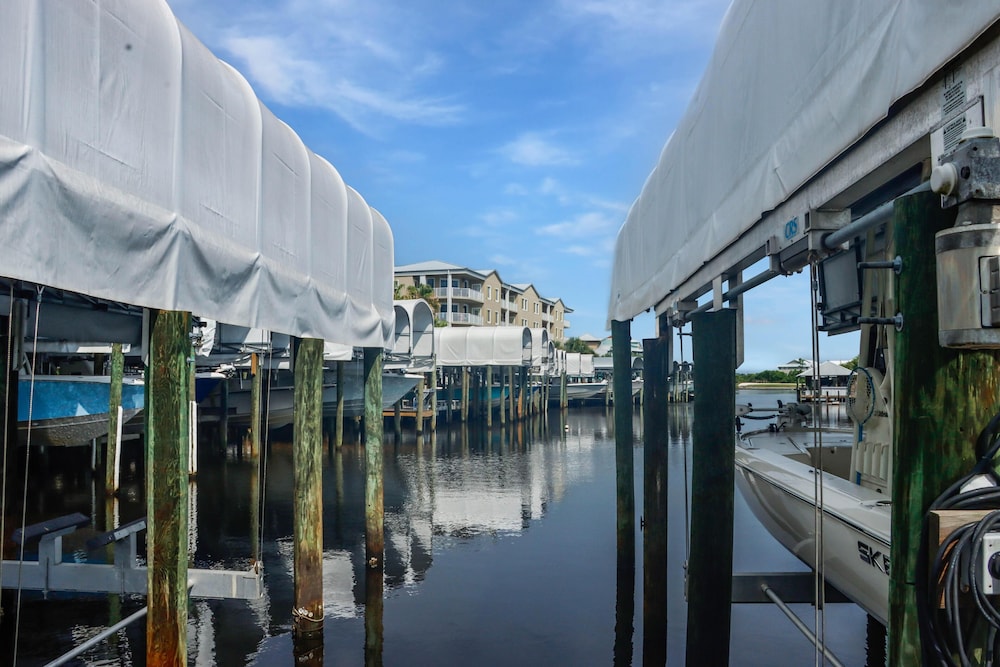 Tranquil Harbor 311 - Sea Forever