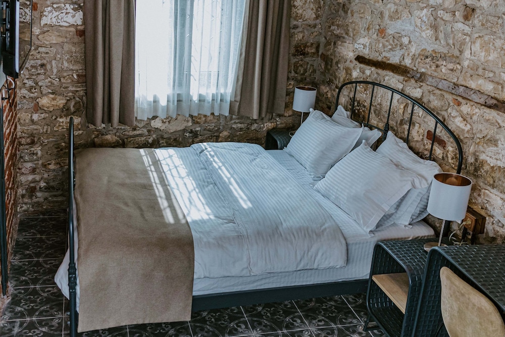 ALAZ URLA ROOMS