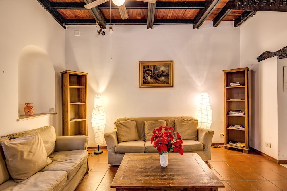 The House In Trastevere
