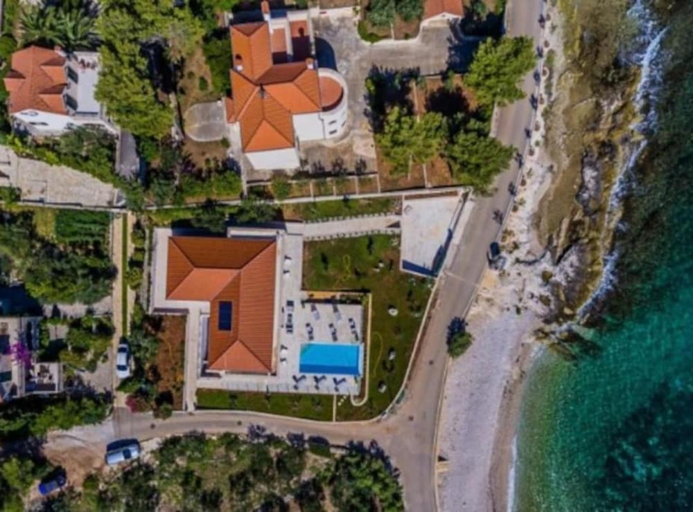 Villa Ema