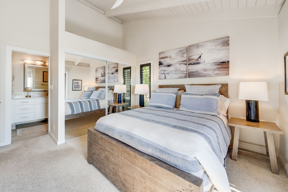 Extraordinary Molokini Views, Spectacular Renovation, New Split AC, Ocean Views!