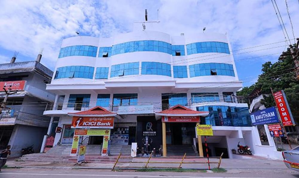 Fabhotel Amutham Residency