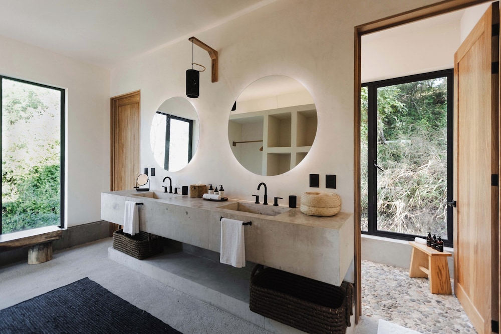 Casa Yute by Ahau Collection
