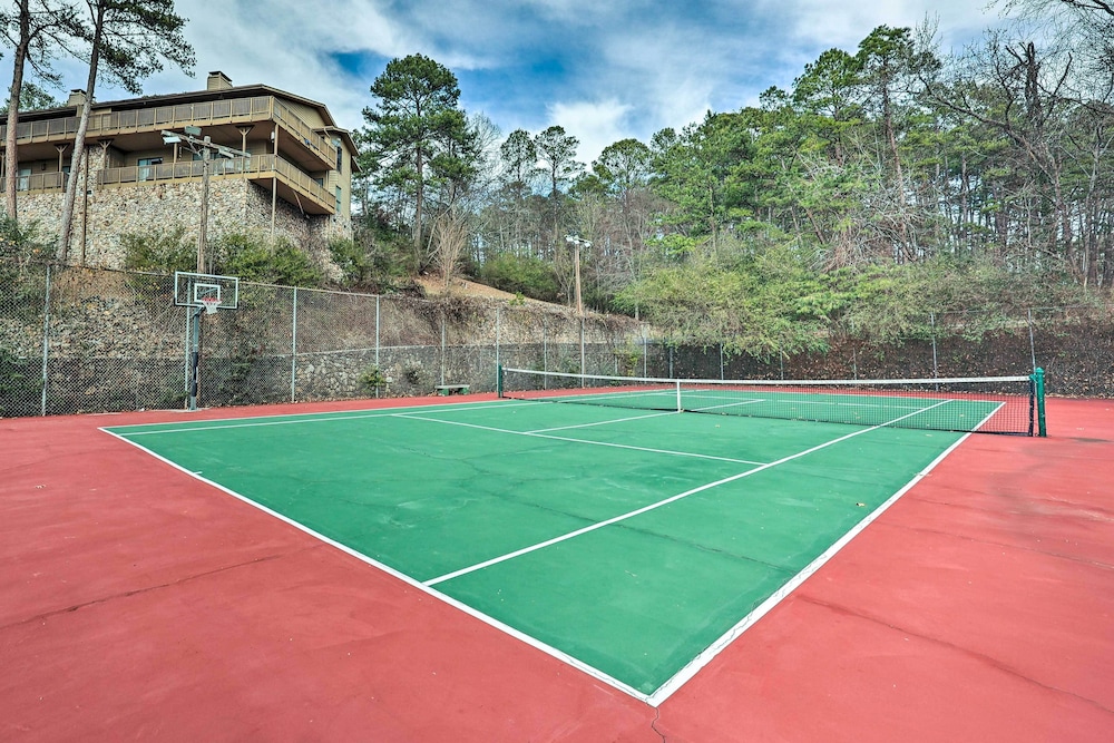 Views & Pool Access: Quaint Condo in Hot Springs! view 5