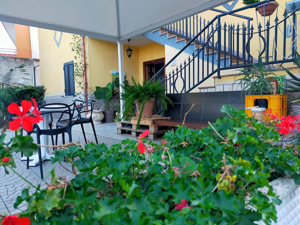 Garden Inn