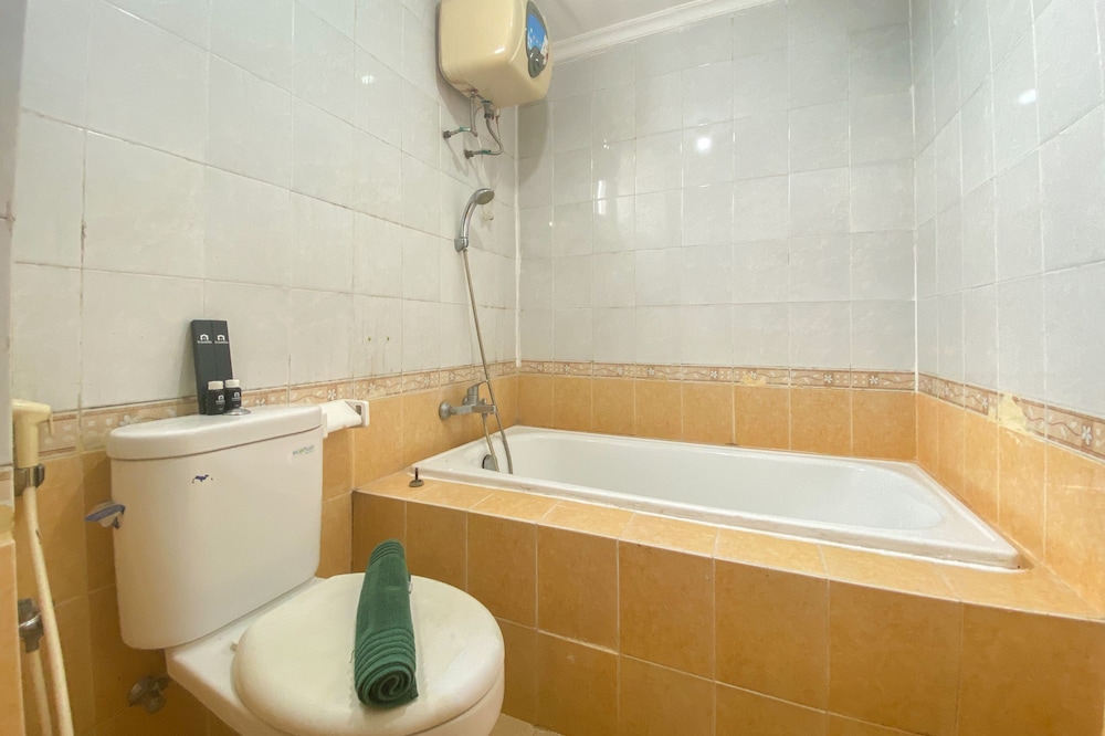 Luxurious Designed 2Br At Grand Palace Kemayoran Apartment, Jacarta - 18