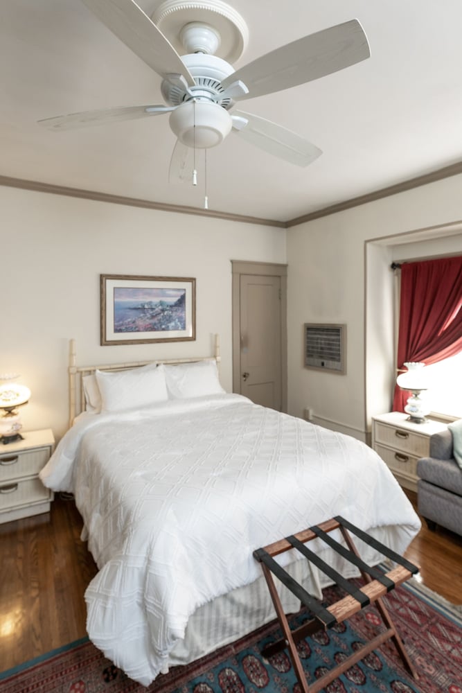 Memphis Belvedere Suites