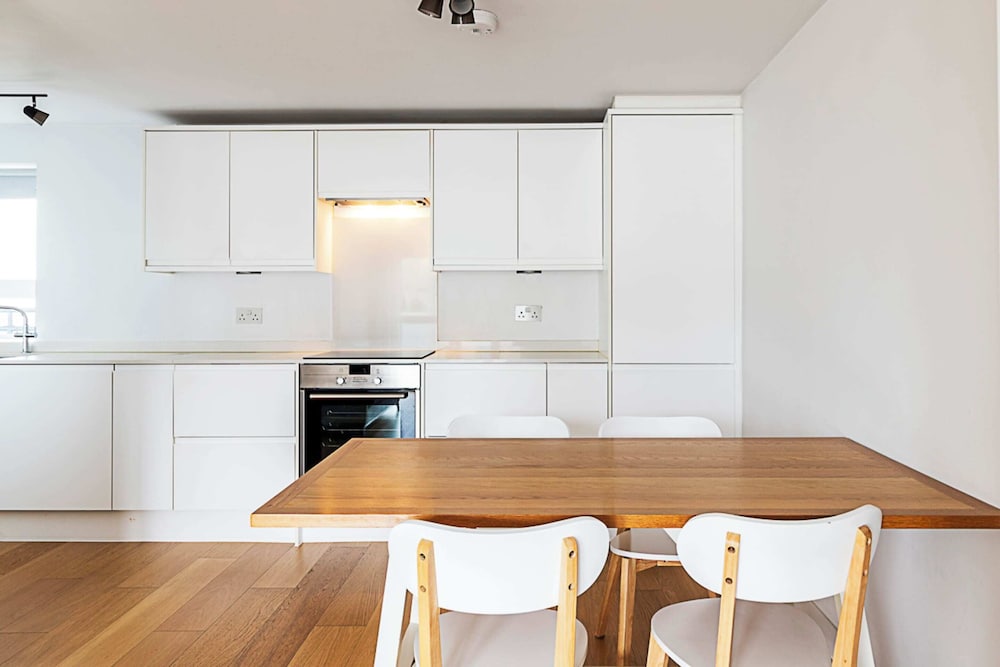 Belgravia Apartment 46