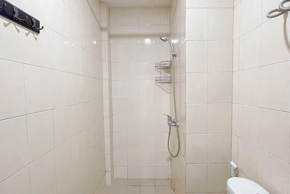 2Br Near Panakkukang Mall At Apartment Vida View Makassar